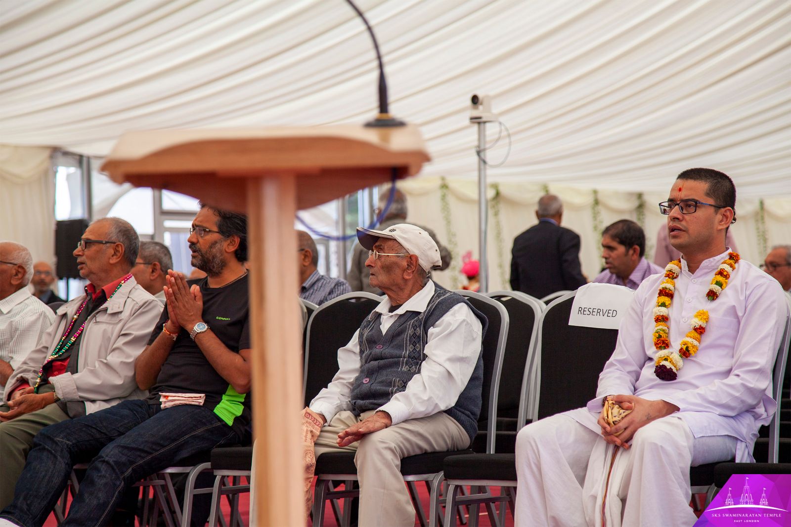 ©1987-2017 SKS Swaminarayan Temple East London
